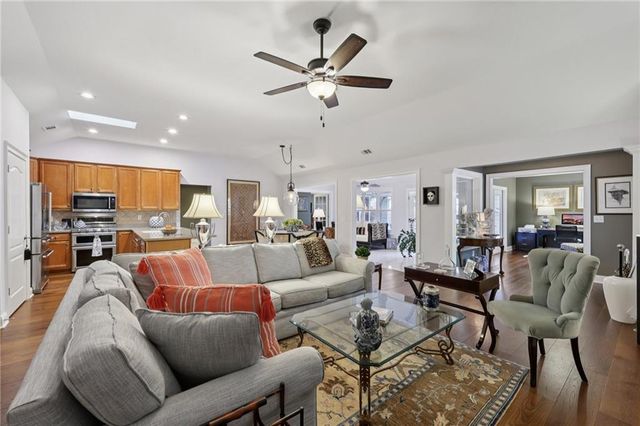 320 Jessica Way, Canton, GA 30114