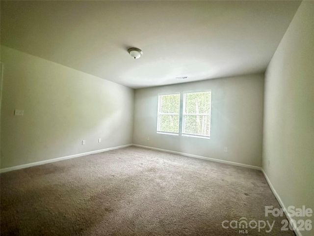 1050 Glenbriar Court, Woodleaf, NC 27054