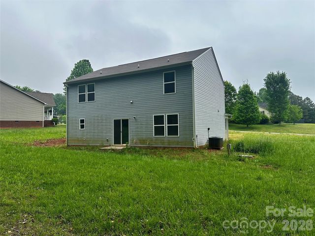 1050 Glenbriar Court, Woodleaf, NC 27054