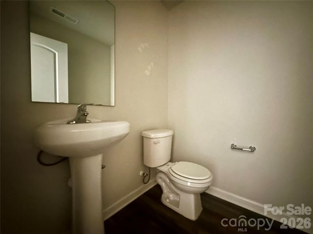1050 Glenbriar Court, Woodleaf, NC 27054