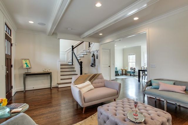 244 Cherokee Station Dr, Nashville, TN 37209