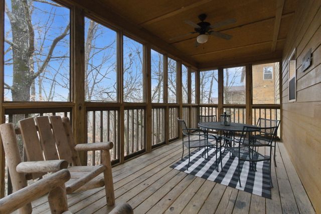 263 Willow Oak Lane, Branson, MO 65616