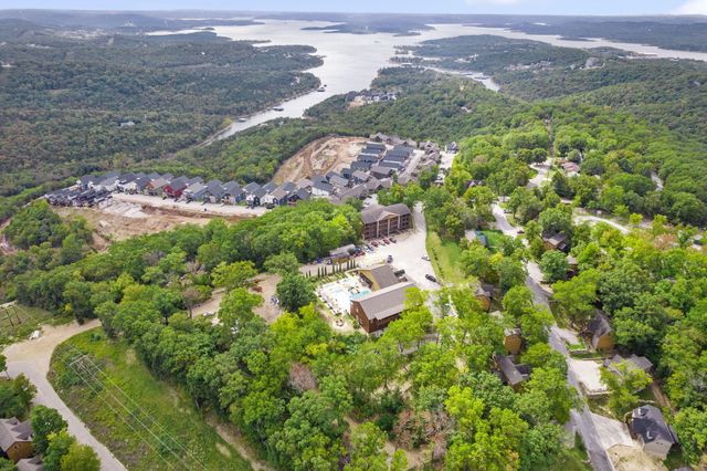 263 Willow Oak Lane, Branson, MO 65616