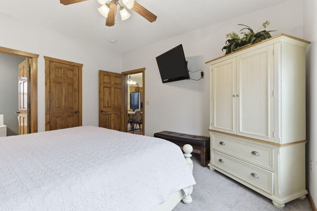 263 Willow Oak Lane, Branson, MO 65616