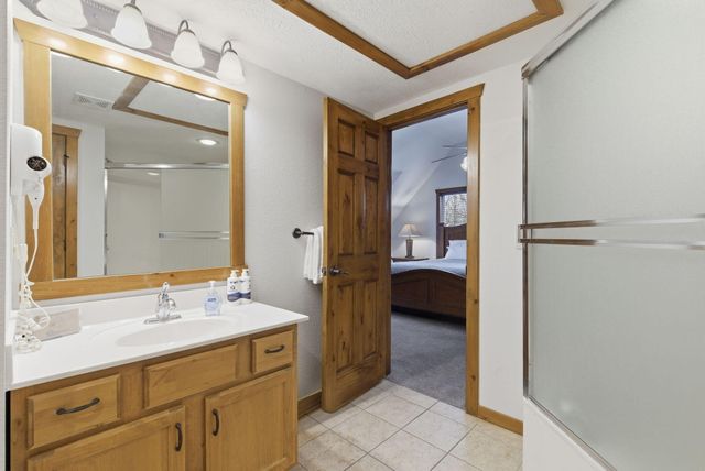 263 Willow Oak Lane, Branson, MO 65616