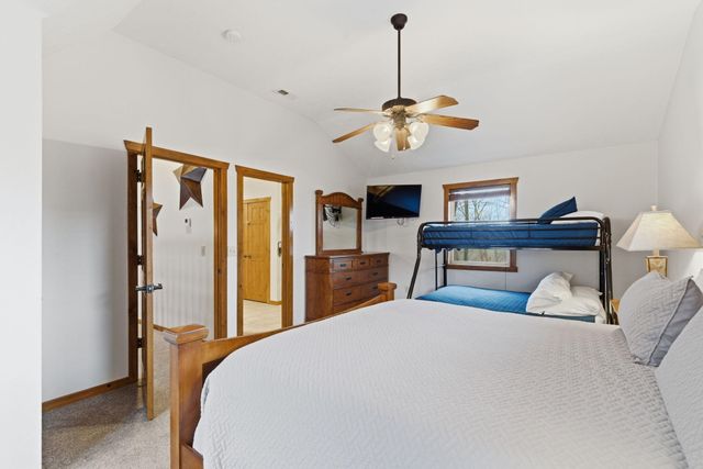 263 Willow Oak Lane, Branson, MO 65616