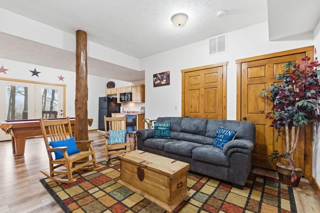 263 Willow Oak Lane, Branson, MO 65616