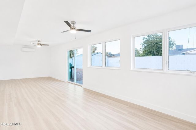 843 N JAY Street, Chandler, AZ 85225