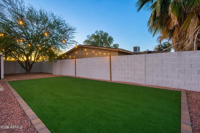 843 N JAY Street, Chandler, AZ 85225
