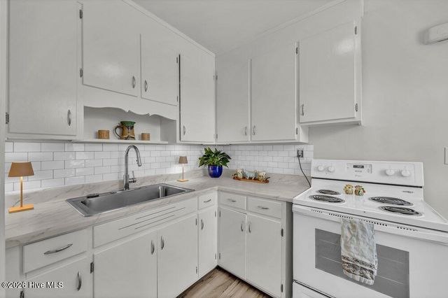 2940 Oleander Drive A2, Wilmington, NC 28403