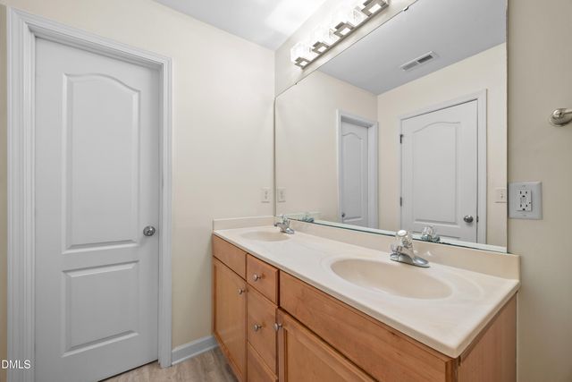 8324 Boca Point, Raleigh, NC 27616