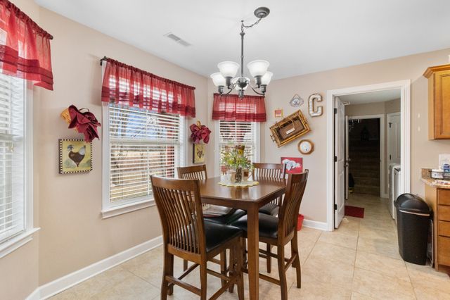 121 Baylee Ct, White House, TN 37188