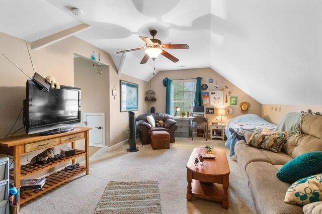 121 Baylee Ct, White House, TN 37188