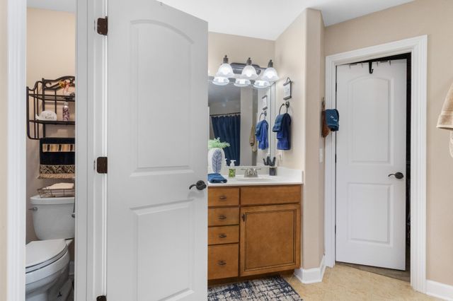 121 Baylee Ct, White House, TN 37188