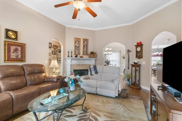 121 Baylee Ct, White House, TN 37188