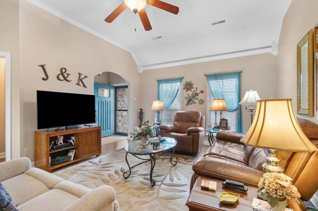 121 Baylee Ct, White House, TN 37188