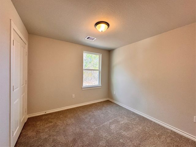 106 Road 5102l, Cleveland, TX 77327