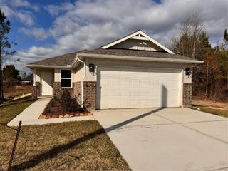 106 Road 5102l, Cleveland, TX 77327