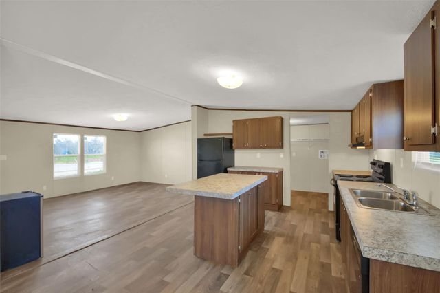 114 Las Estancias DR A, Cedar Creek, TX 78612