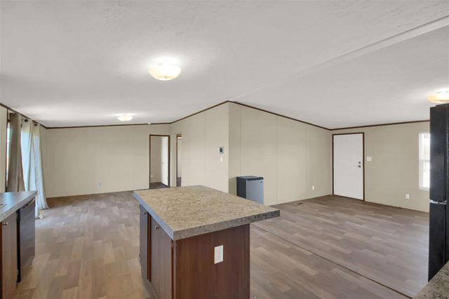 114 Las Estancias DR A, Cedar Creek, TX 78612