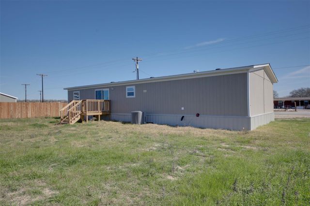 114 Las Estancias DR A, Cedar Creek, TX 78612