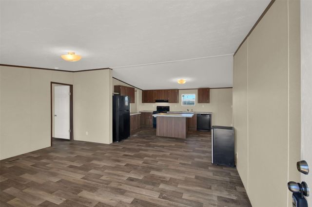 114 Las Estancias DR A, Cedar Creek, TX 78612
