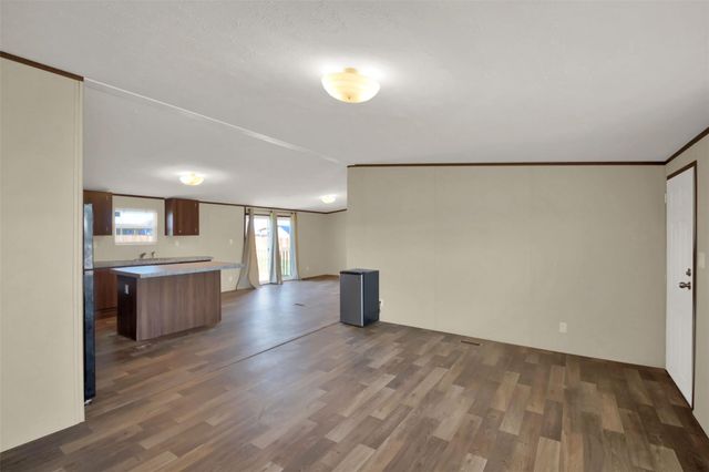 114 Las Estancias DR A, Cedar Creek, TX 78612