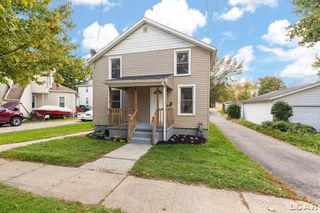 516 E Hunt Street, Adrian, MI 49221