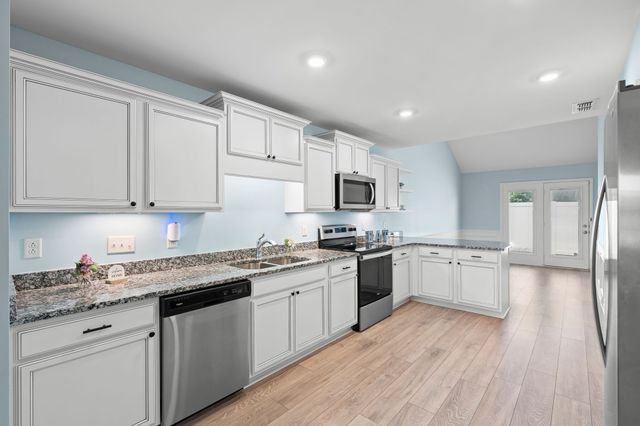 2044 Alysheba Run, Murfreesboro, TN 37128