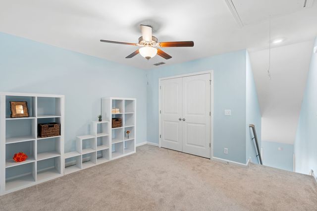 2044 Alysheba Run, Murfreesboro, TN 37128