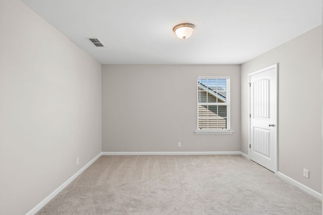2044 Alysheba Run, Murfreesboro, TN 37128