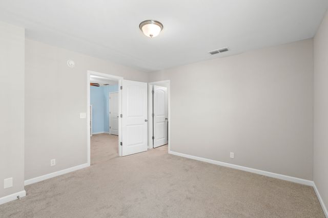 2044 Alysheba Run, Murfreesboro, TN 37128