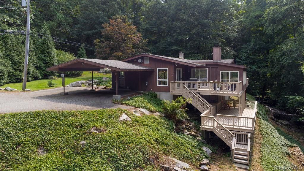 599 Hortontown Road, Hopewell Junction, NY 12533 — exterior