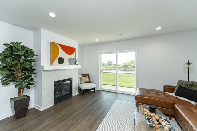 1085 Century Village Lane NE, Rochester, MN 55906