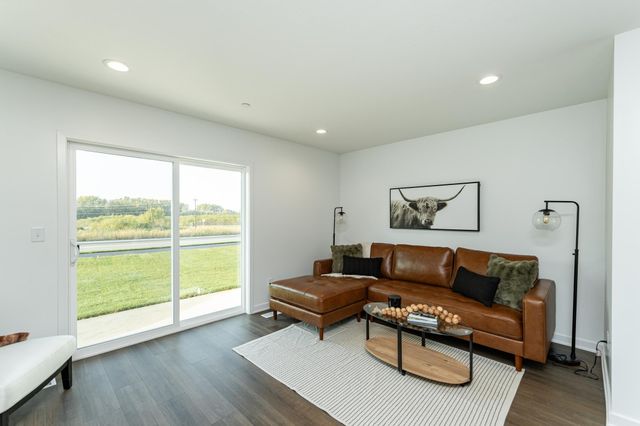 1085 Century Village Lane NE, Rochester, MN 55906