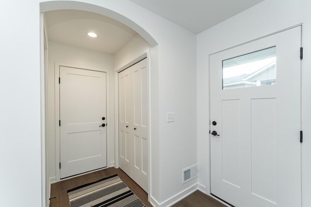 1085 Century Village Lane NE, Rochester, MN 55906