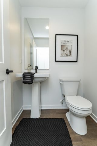 1085 Century Village Lane NE, Rochester, MN 55906