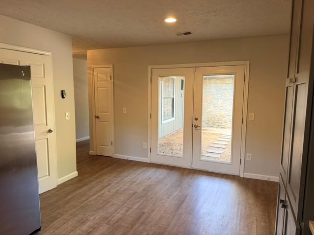 2 Acacia DR, Wimberley, TX 78676