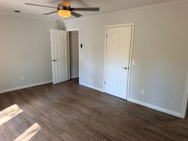 2 Acacia DR, Wimberley, TX 78676