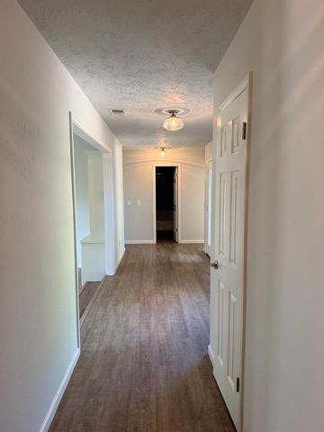 2 Acacia DR, Wimberley, TX 78676