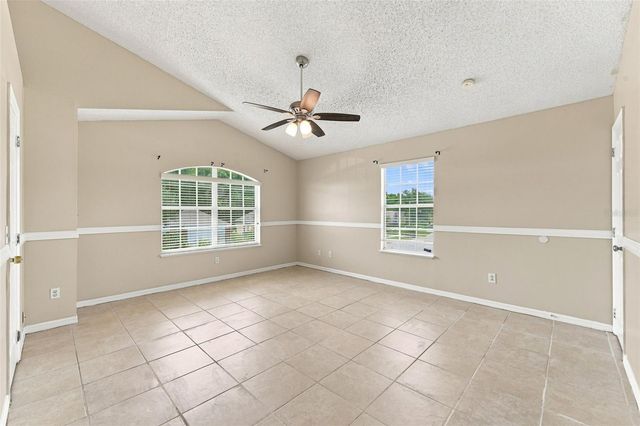 2411 PARSONS POND CIRCLE, Kissimmee, FL 34743