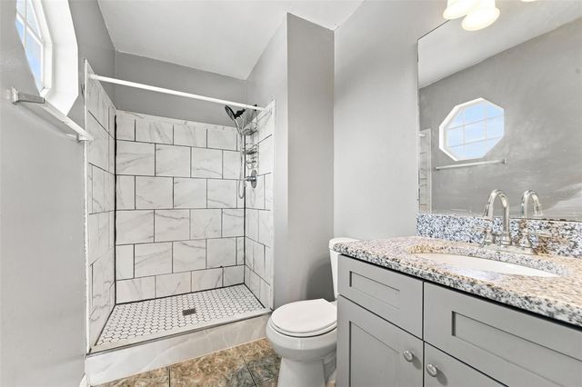 2411 PARSONS POND CIRCLE, Kissimmee, FL 34743