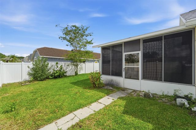 2411 PARSONS POND CIRCLE, Kissimmee, FL 34743