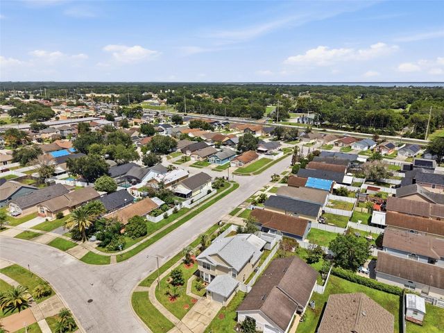 2411 PARSONS POND CIRCLE, Kissimmee, FL 34743