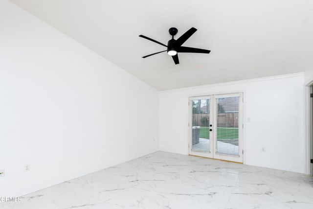 10103 Wentworth Court, Bakersfield, CA 93311