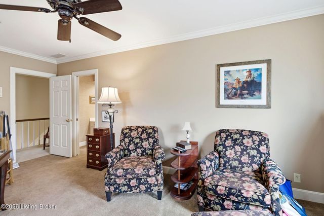 303 Mockingbird Gardens Dr, Louisville, KY 40207