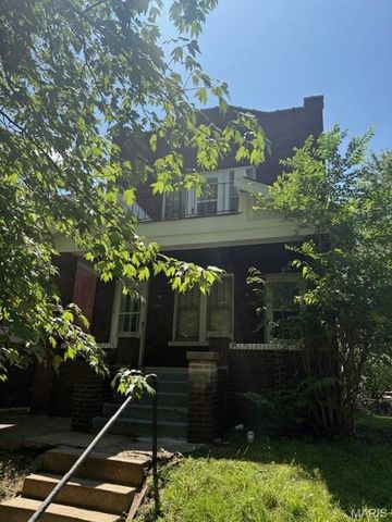 4421 Minnesota Avenue, St Louis, MO 63111