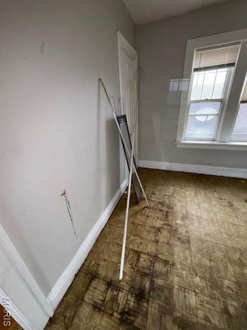 4421 Minnesota Avenue, St Louis, MO 63111