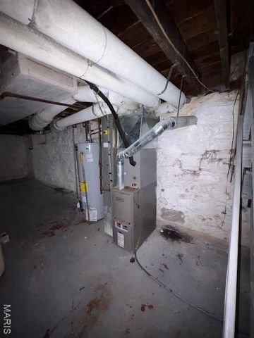 4421 Minnesota Avenue, St Louis, MO 63111