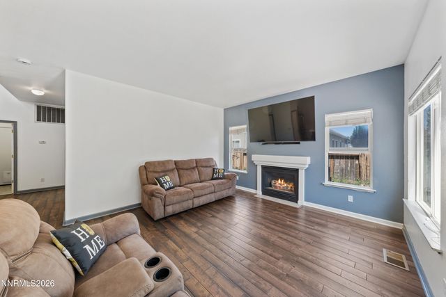 9640 Silver Desert Way, Reno, NV 89506